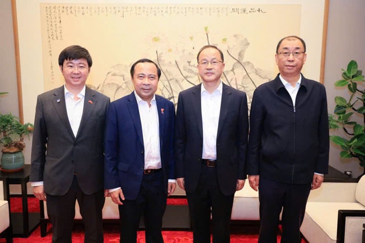 Bộ trưởng Vũ Hải Qu&acirc;n l&agrave;m việc với Đại học Bắc Kinh, th&uacute;c đẩy hợp t&aacute;c c&ocirc;ng nghệ- Ảnh 1.