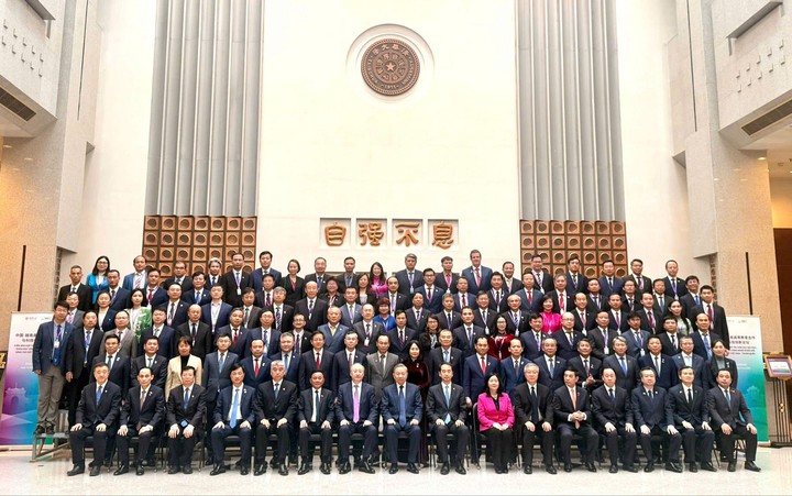 PTIT bắt tay Đại học Thanh Hoa, đưa AI v&agrave; Digital Twin v&agrave;o thiết kế vi mạch- Ảnh 3.