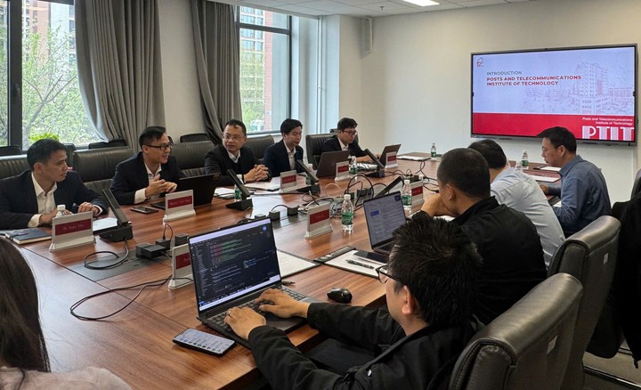 PTIT bắt tay Đại học Thanh Hoa, đưa AI v&agrave; Digital Twin v&agrave;o thiết kế vi mạch- Ảnh 1.