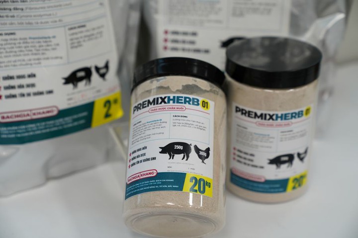 Thảo dược thay thế kh&aacute;ng sinh gi&uacute;p ph&ograve;ng ngừa ti&ecirc;u chảy ở lợn con - Ảnh 1.