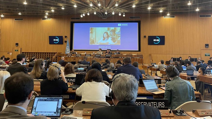 UNESCO gia hạn hai trung t&acirc;m khoa học dạng II của Việt Nam- Ảnh 1.