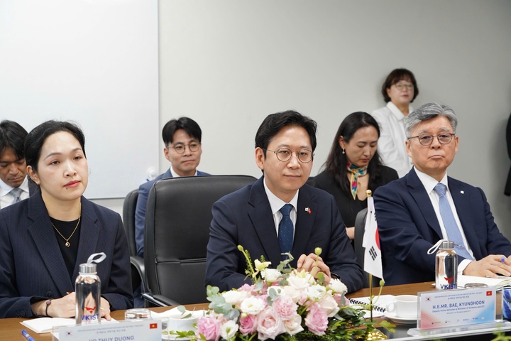Việt Nam - H&agrave;n Quốc th&uacute;c đẩy hợp t&aacute;c dựa tr&ecirc;n kết nối c&aacute;c cơ sở nghi&ecirc;n cứu, trường đại học - Ảnh 3.
