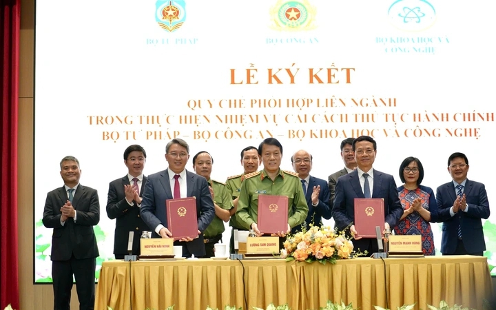 Strengthening inter-sectoral coordination in implementing administrative procedure reform - Ảnh 1.