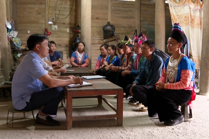 Lai Châu từng bước thu hẹp khoảng cách số tại vùng sâu, vùng xa- Ảnh 2. Lai Châu từng bước thu hẹp khoảng cách số tại vùng sâu, vùng xa- Ảnh 2.