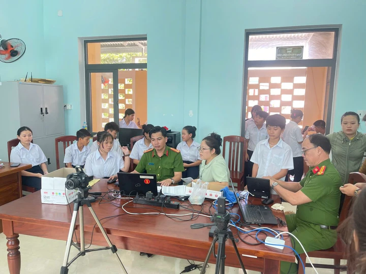 Gia Lai v&agrave; m&ocirc; h&igrave;nh điểm: Hiện thực h&oacute;a c&ocirc;ng d&acirc;n số từ những con số "biết n&oacute;i"- Ảnh 1.