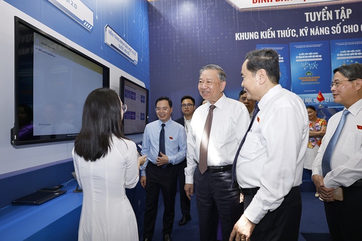 Nhiều bộ, ng&agrave;nh v&agrave; địa phương triển khai &ldquo;B&igrave;nh d&acirc;n học vụ số&rdquo;- Ảnh 1.