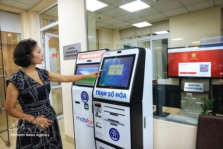 All citizen-government transactions to go fully digital by 2035 - Ảnh 1.