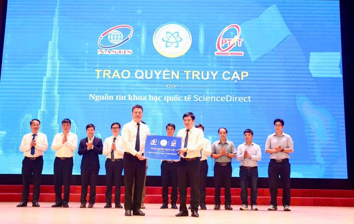 Triển l&atilde;m s&aacute;ch khoa học v&agrave; c&ocirc;ng nghệ 2026 lan tỏa tri thức kiến tạo quốc gia số - Ảnh 7.