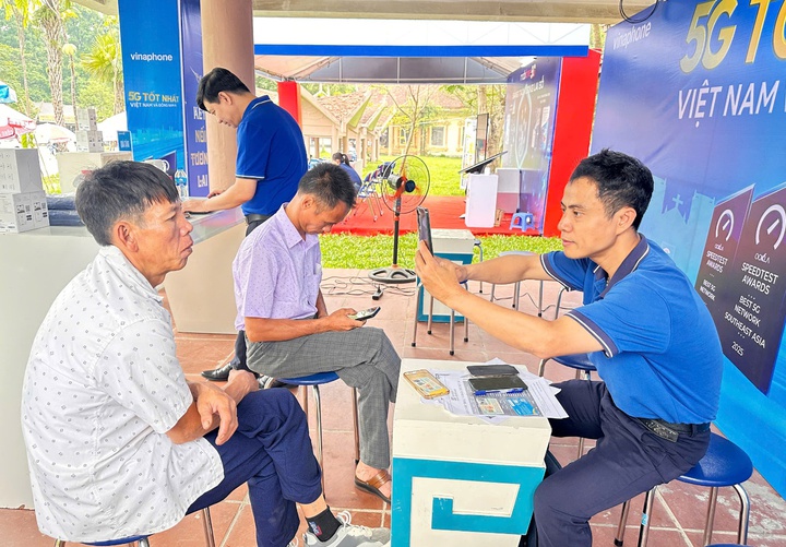 Ph&uacute; Thọ tăng cường x&aacute;c thực th&ocirc;ng tin thu&ecirc; bao di động theo quy định mới- Ảnh 1.