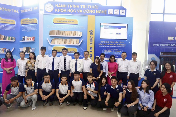 Triển l&atilde;m s&aacute;ch khoa học v&agrave; c&ocirc;ng nghệ 2026 lan tỏa tri thức kiến tạo quốc gia số - Ảnh 5.