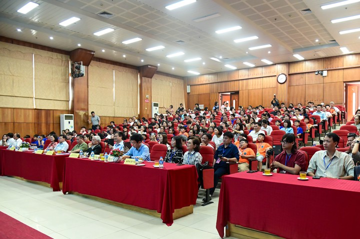Từ STEM đến AI: Chuẩn bị nguồn nh&acirc;n lực số ngay từ trường phổ th&ocirc;ng- Ảnh 2.
