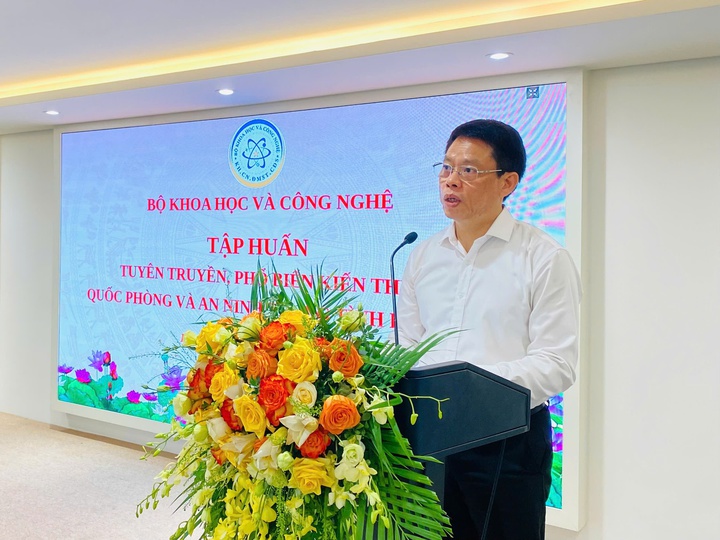 Gắn khoa học, c&ocirc;ng nghệ với nhiệm vụ quốc ph&ograve;ng, an ninh trong giai đoạn mới- Ảnh 1.
