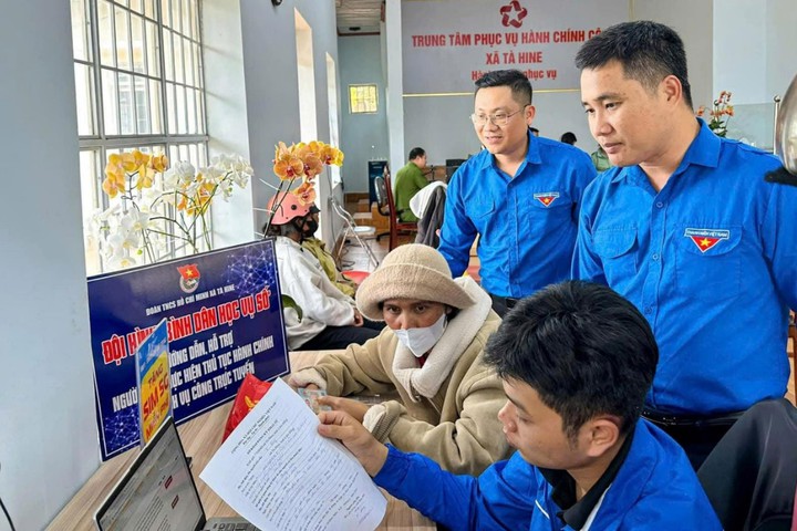 &ldquo;B&igrave;nh d&acirc;n học vụ số&rdquo; v&agrave; b&agrave;i to&aacute;n n&acirc;ng chuẩn c&ocirc;ng d&acirc;n số- Ảnh 1.