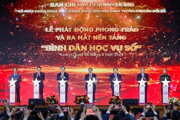 &ldquo;B&igrave;nh d&acirc;n học vụ số&rdquo;: Từ phong tr&agrave;o phổ cập tri thức đến y&ecirc;u cầu cấp thiết của thời đại AI- Ảnh 1.