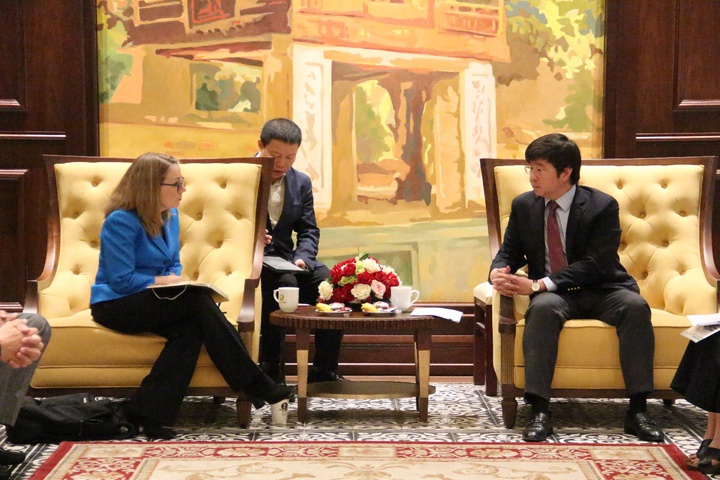 Intel Expands Cooperation in Semiconductor Industry Development in Viet Nam  - Ảnh 2.