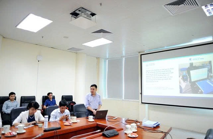 Nghiệm thu nhiệm vụ Khoa học v&agrave; C&ocirc;ng nghệ cấp quốc gia nghi&ecirc;n cứu thiết bị đo đường huyết kh&ocirc;ng x&acirc;m lấn - Ảnh 1.