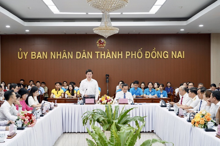 Chuyển đổi số phải gi&uacute;p hộ kinh doanh thấy lợi &iacute;ch thực tế- Ảnh 1.