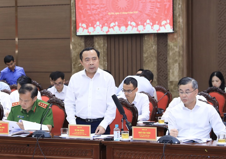 Đề xuất m&ocirc; h&igrave;nh đầu tư 40-40-20 cho c&aacute;c dự &aacute;n khoa học, c&ocirc;ng nghệ v&agrave; đổi mới s&aacute;ng tạo tại H&agrave; Nội- Ảnh 1.
