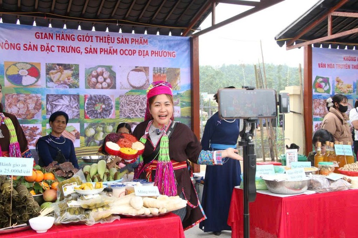 Chuyển đổi số mở hướng ti&ecirc;u thụ mới cho n&ocirc;ng sản Quảng Ninh- Ảnh 1.