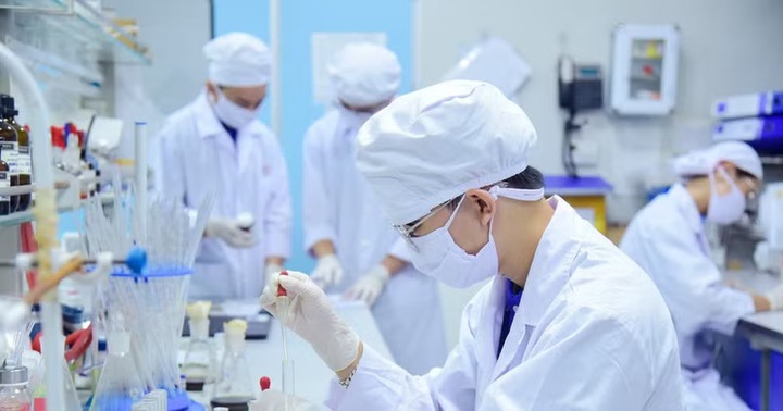 National science and technology capacity strengthened to master strategic technologies - Ảnh 1.