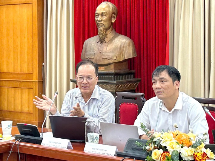Muốn làm chủ công nghệ chiến lược, cần nền tảng khoa học xã hội và nhân văn vững chắc - Ảnh 3.