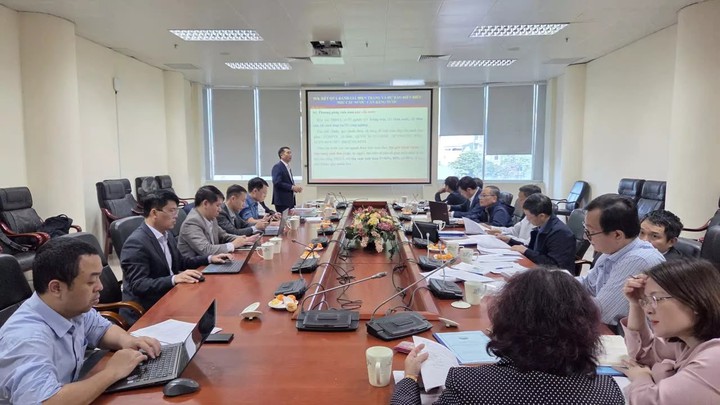 Đề xuất giải pháp tích trữ nước ngọt thích ứng với biến đổi khí hậu cho Đồng bằng sông Cửu Long - Ảnh 1.