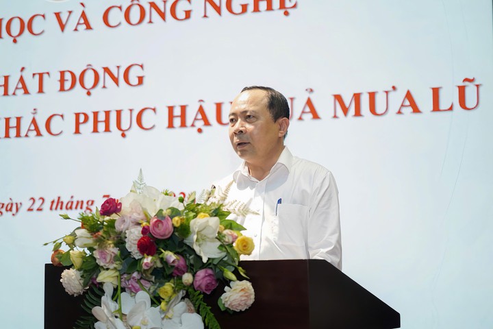 Bộ Khoa học và Công nghệ phát động ủng hộ đồng bào khắc phục hậu quả mưa lũ - Ảnh 3.
