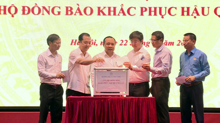 Bộ Khoa học và Công nghệ phát động ủng hộ đồng bào khắc phục hậu quả mưa lũ - Ảnh 4.