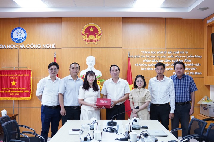 Huế kết nối nguồn lực phát triển khoa học, công nghệ và đổi mới sáng tạo - Ảnh 2.