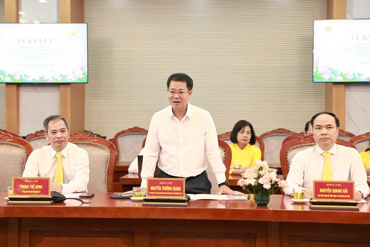 UBND tỉnh Sơn La v&agrave; Tổng c&ocirc;ng ty Bưu điện Việt Nam hợp t&aacute;c th&uacute;c đẩy cải c&aacute;ch h&agrave;nh ch&iacute;nh v&agrave; chuyển đổi số - Ảnh 2.