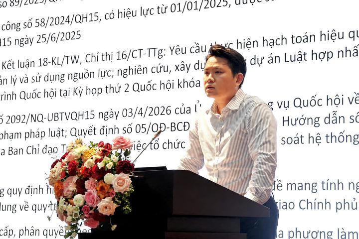 Tập huấn cập nhật quy định mới về ng&acirc;n s&aacute;ch, đầu tư c&ocirc;ng, đấu thầu v&agrave; chuyển đổi số- Ảnh 4.