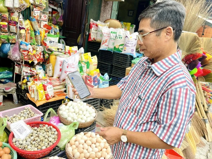 Quảng Ninh tăng tốc ho&agrave;n thiện hạ tầng v&agrave; kiến tr&uacute;c số - Ảnh 1.