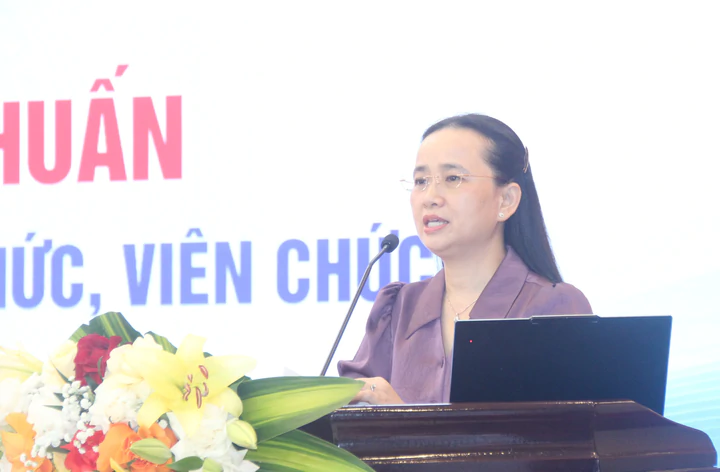 Bộ KH&CN tập huấn c&ocirc;ng t&aacute;c quản l&yacute; c&ocirc;ng chức, vi&ecirc;n chức - Ảnh 1.