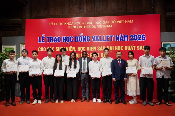 H&atilde;y để th&agrave;nh c&ocirc;ng của m&igrave;nh trở th&agrave;nh cơ hội cho một người kh&aacute;c - Ảnh 4.