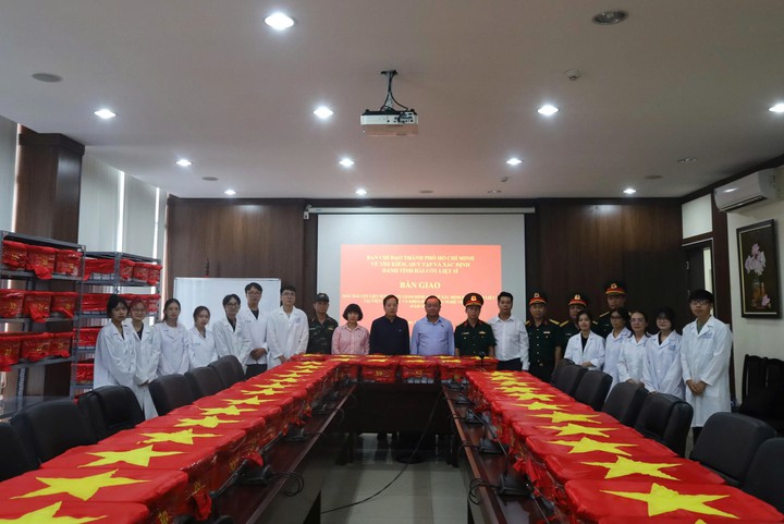 C&ocirc;ng nghệ ADN g&oacute;p phần x&aacute;c định danh t&iacute;nh liệt sĩ- Ảnh 4.