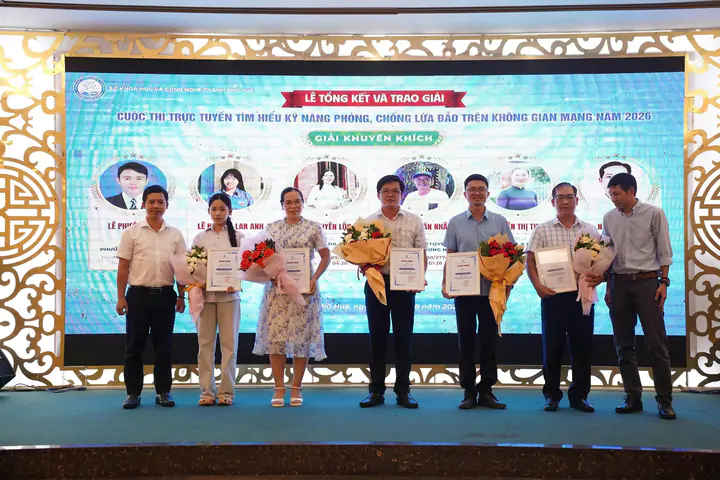 Hơn 34.000 lượt người tham gia tìm hiểu kỹ năng phòng, chống lừa đảo trực tuyến tại Huế- Ảnh 7.