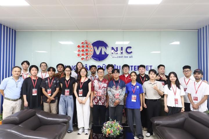 APIE Camp 2026 kh&eacute;p lại tại H&agrave; Nội, mở rộng kết nối nguồn nh&acirc;n lực Internet khu vực- Ảnh 3.