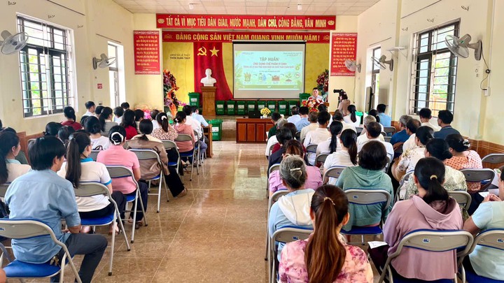 Đưa chế phẩm vi sinh v&agrave;o xử l&yacute; r&aacute;c thải hữu cơ tại hộ gia đ&igrave;nh- Ảnh 2.