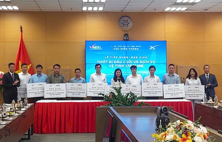 Lạng Sơn dùng Internet vệ tinh để phủ sóng 9 thôn còn lõm sóng- Ảnh 1.