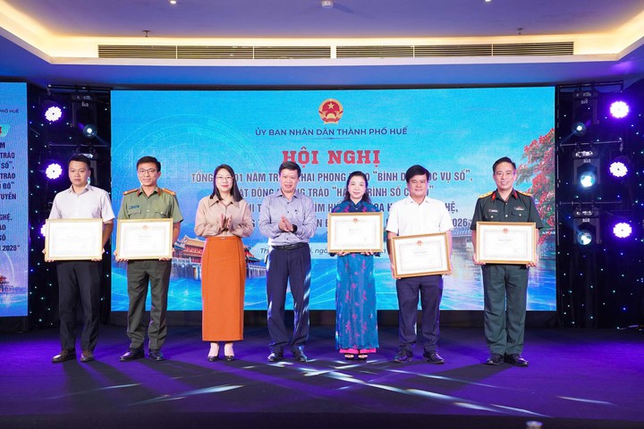 Huế lan tỏa kỹ năng số đến người dân - Ảnh 2.