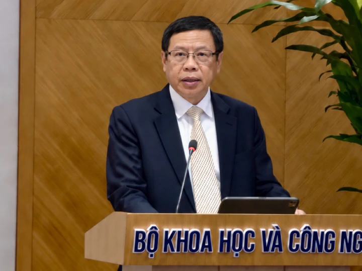Chuyển đổi số hướng tới quản trị th&ocirc;ng minh, dịch vụ c&ocirc;ng chủ động- Ảnh 1.