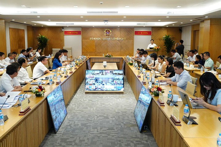 Triển khai Chương tr&igrave;nh viễn th&ocirc;ng c&ocirc;ng &iacute;ch đến năm 2030: Ưu ti&ecirc;n người d&acirc;n v&ugrave;ng kh&oacute; khăn- Ảnh 1.