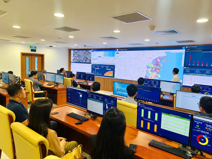 Khánh Hòa tăng tốc hình thành hệ sinh thái số thống nhất- Ảnh 1.