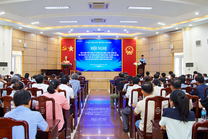 Khánh Hòa tăng tốc hình thành hệ sinh thái số thống nhất- Ảnh 3.