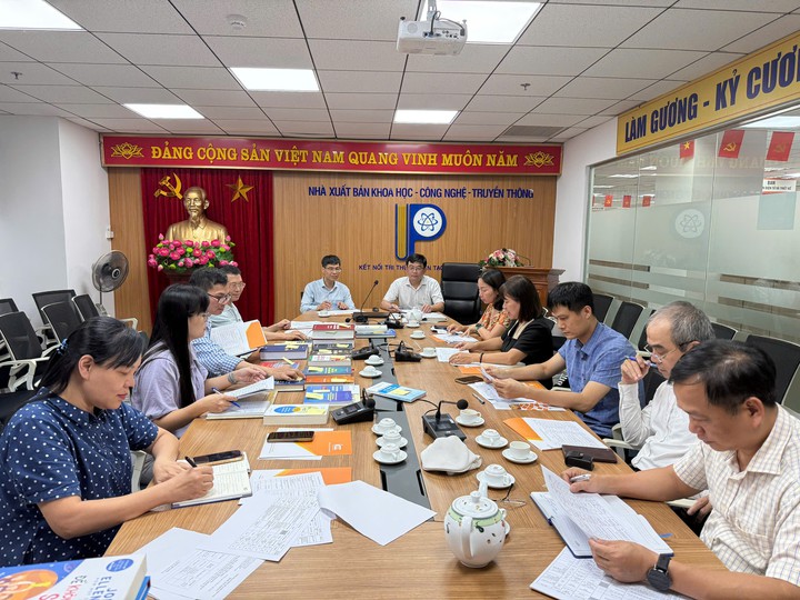 Giải thưởng S&aacute;ch Khoa học, C&ocirc;ng nghệ, Đổi mới s&aacute;ng tạo v&agrave; Chuyển đổi số: Nhiều đề cử uy t&iacute;n- Ảnh 3.