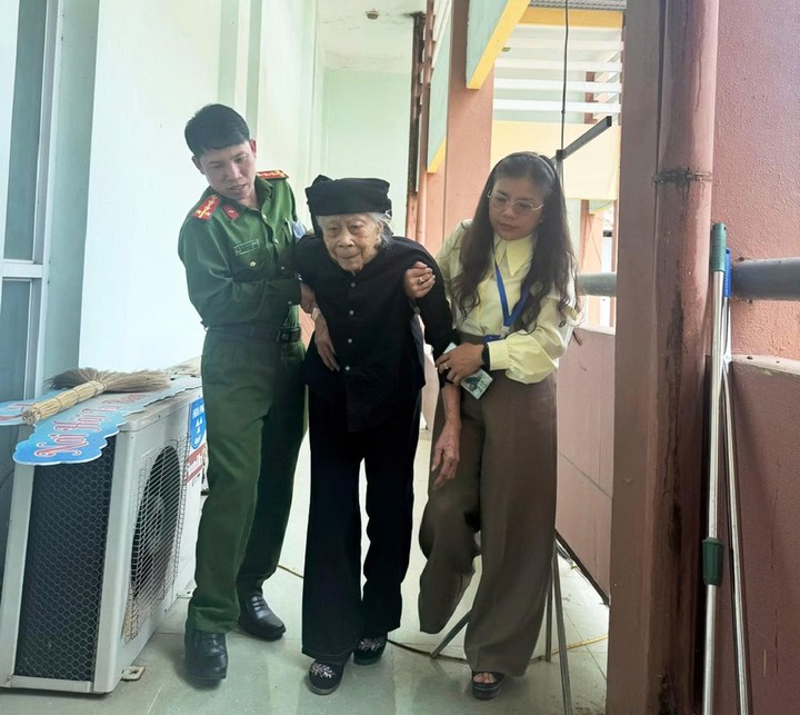 Từ những mẫu ADN, xây dựng dữ liệu phục vụ tìm lại danh tính liệt sĩ- Ảnh 1.