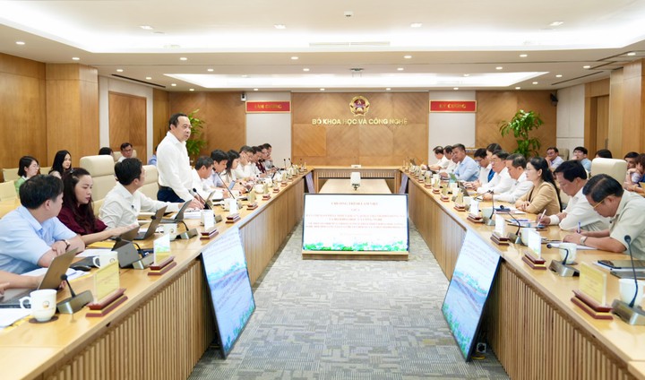 Đồng Nai: Tập trung nguồn lực đầu tư, tạo ra sản phẩm và kết quả cụ thể, gắn trực tiếp với yêu cầu phát triển kinh tế - xã hội của thành phố - Ảnh 2.