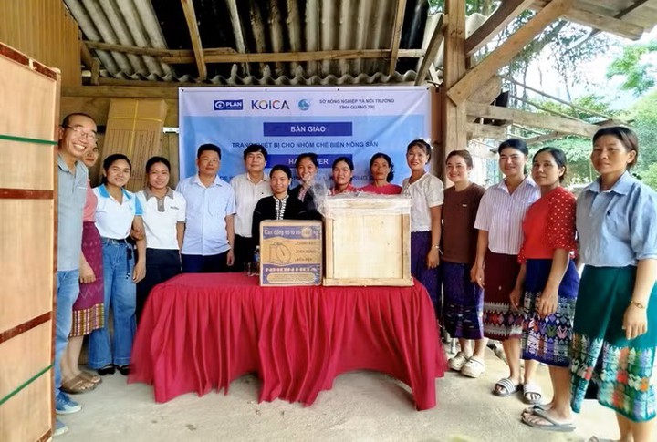 C&ocirc;ng nghệ chế biến tiếp sức sinh kế cho phụ nữ v&ugrave;ng cao Quảng Trị - Ảnh 1.
