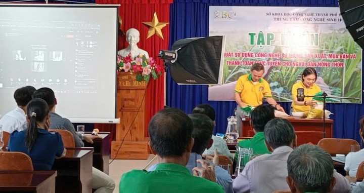 Từ ruộng vườn đến thị trường số - Ảnh 2.
