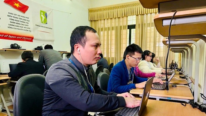 Dịch vụ c&ocirc;ng trực tuyến th&acirc;n thiện hơn với người khuyết tật- Ảnh 1.